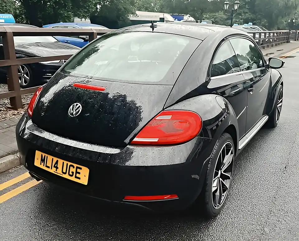Used 2014 Volkswagen Beetle Design Black - Interior and Exterior details 19