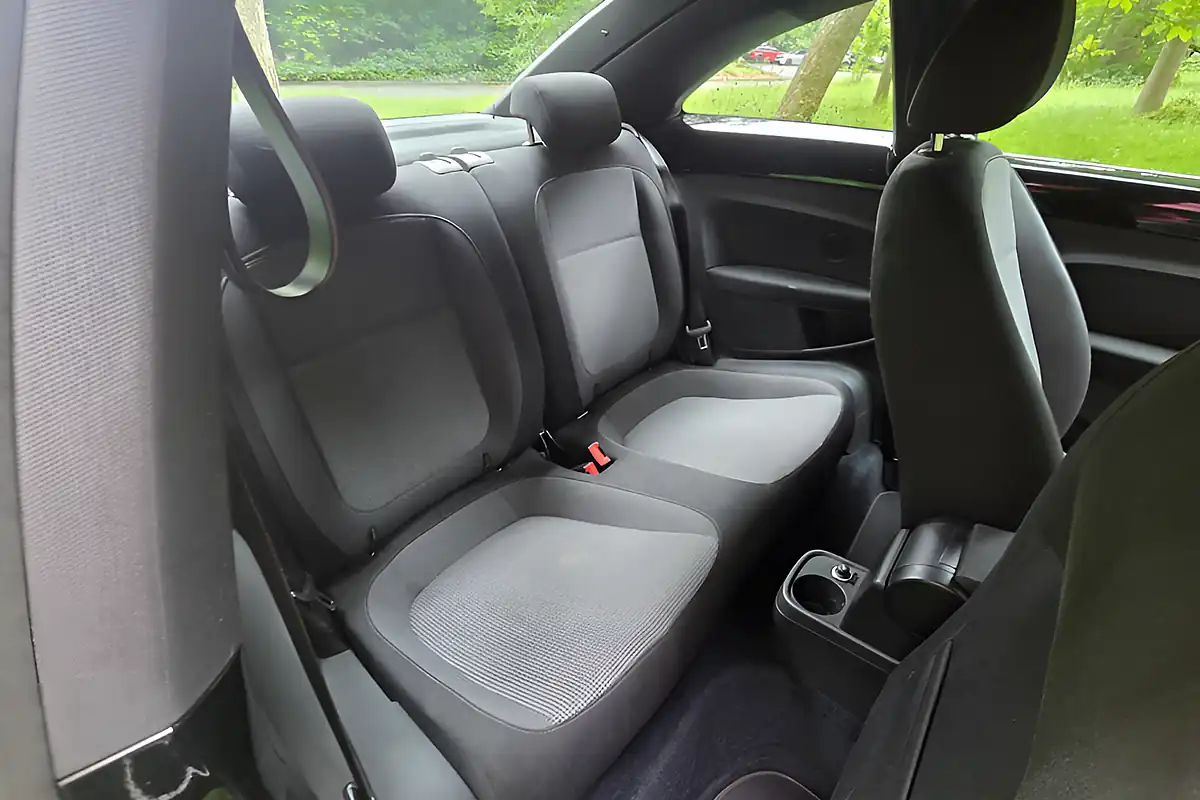 Used 2014 Volkswagen Beetle Design Black - Interior and Exterior details 13