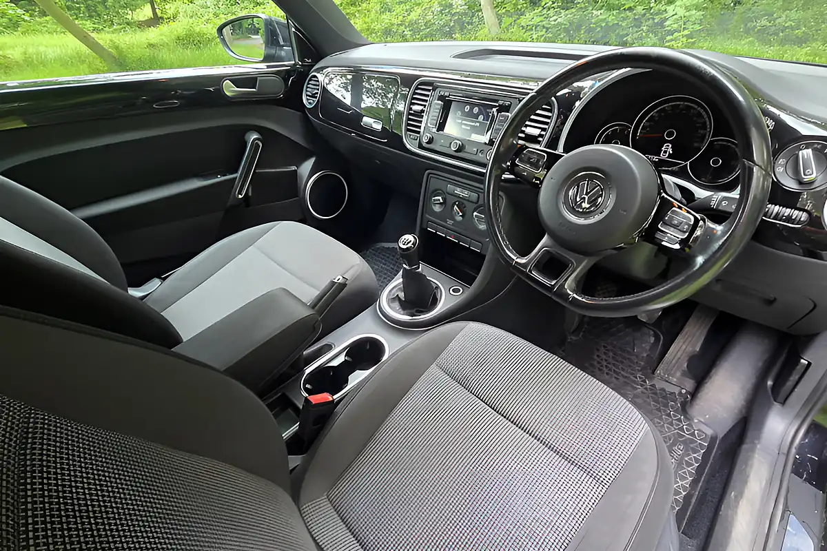Used 2014 Volkswagen Beetle Design Black - Interior and Exterior details 14
