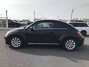 Used 2014 Volkswagen Beetle Design Deep Black Pearl - Interior and Exterior details 5