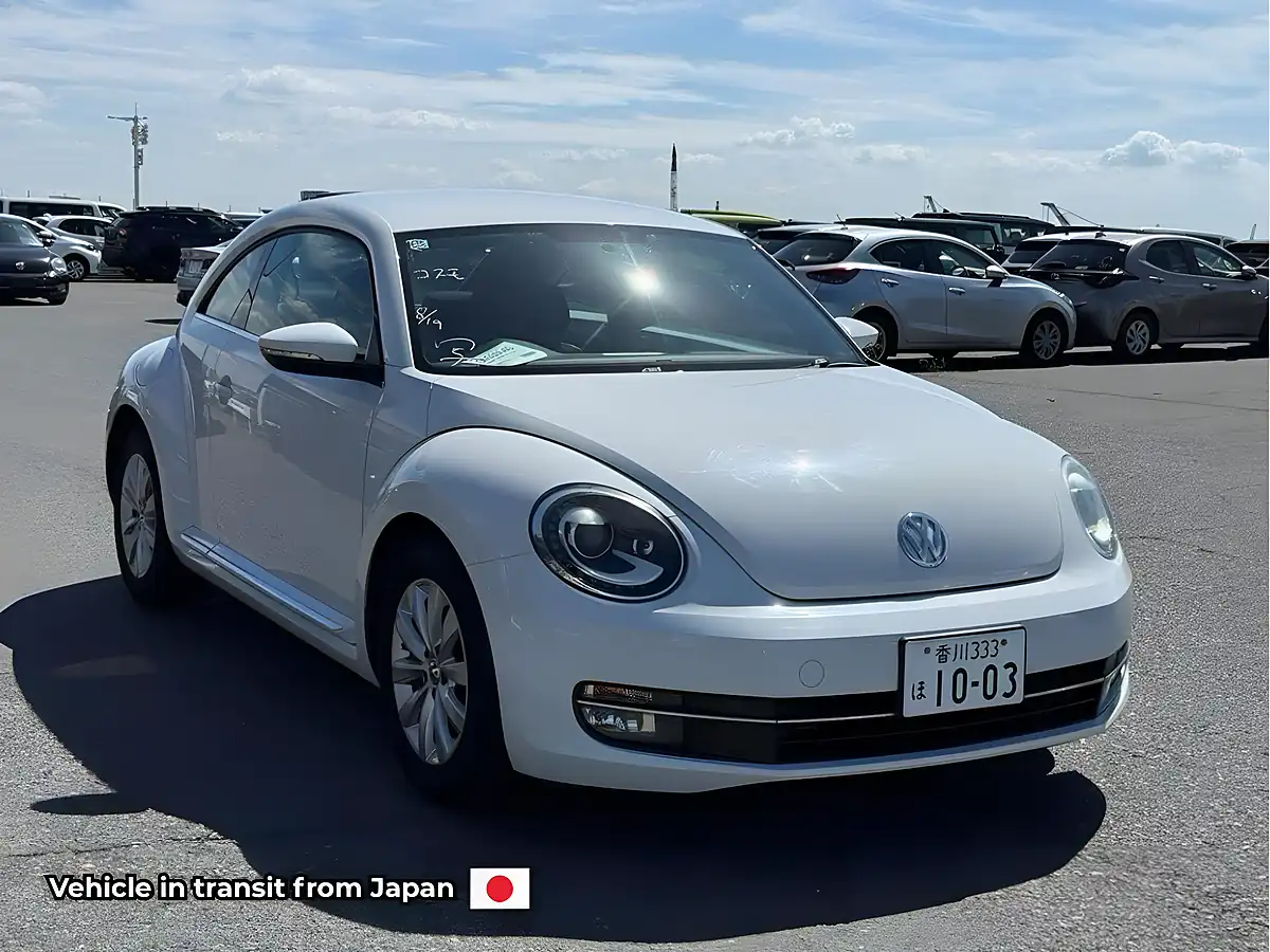 Used 2014 Volkswagen Beetle Design White - Front View