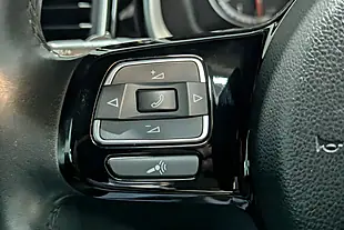 Used 2014 Volkswagen Beetle Sport Black - Interior and Exterior details 11
