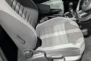 Used 2014 Volkswagen Beetle Sport Black - Interior and Exterior details 15