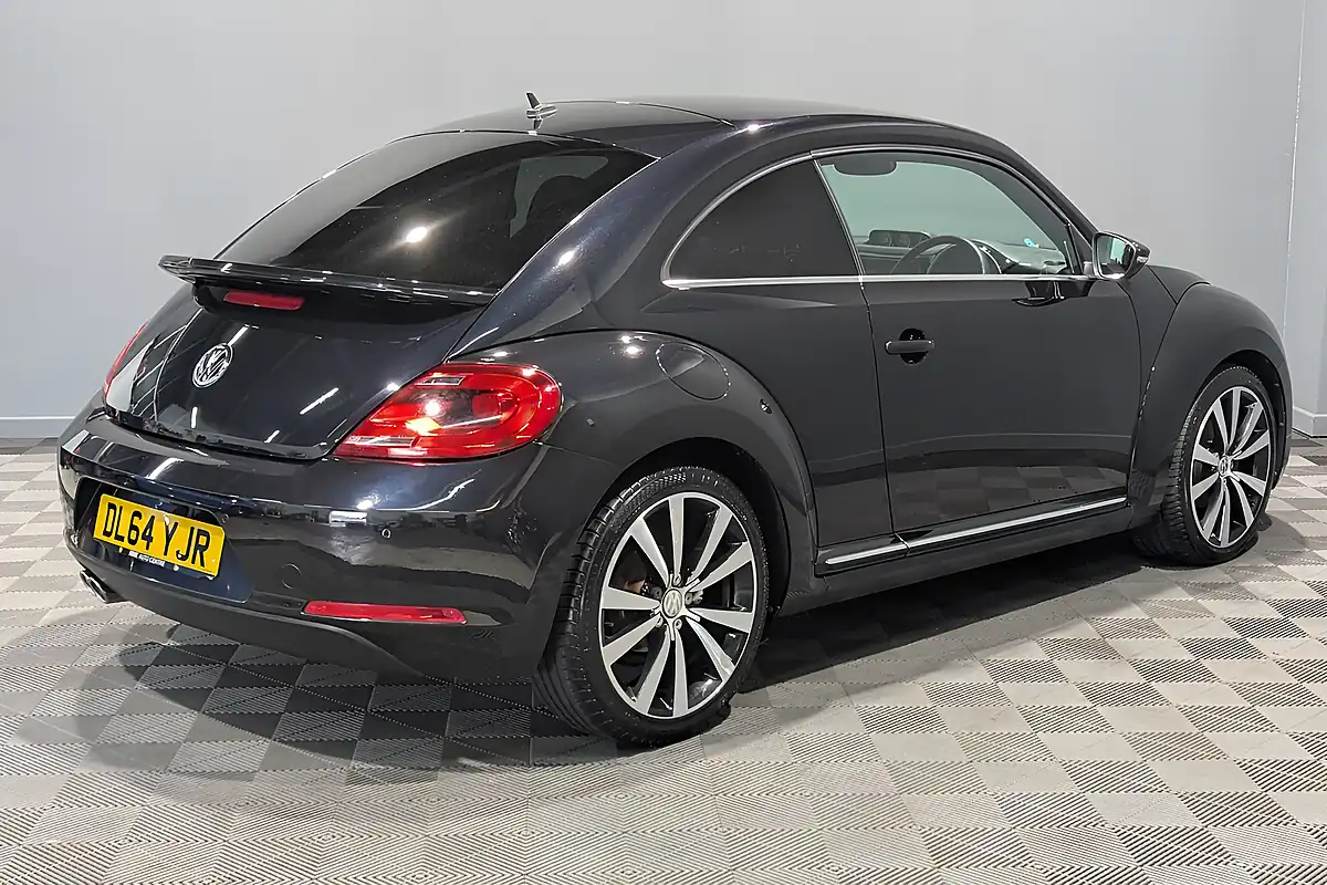 Used 2014 Volkswagen Beetle Sport Black - Interior and Exterior details 6