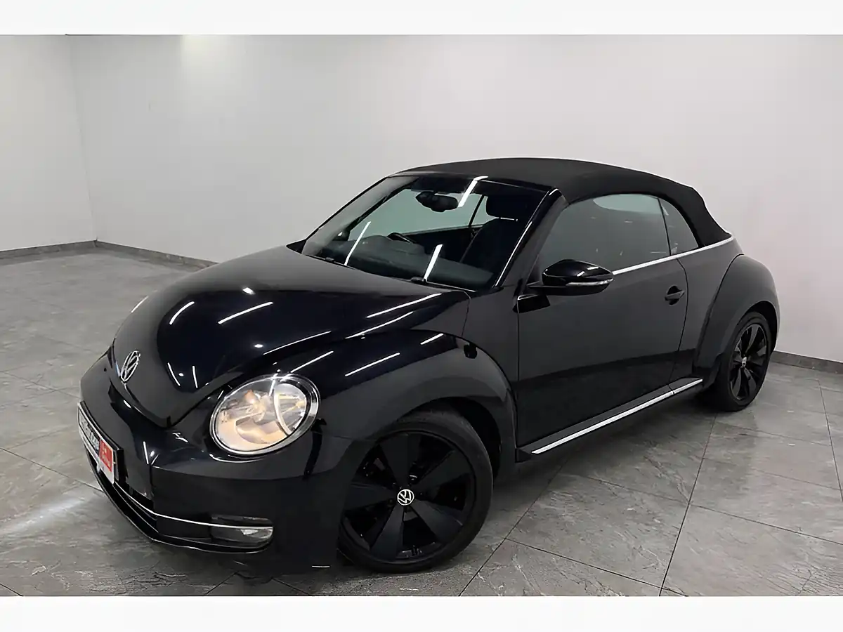 Used 2014 Volkswagen Beetle Sport Cabriolet Black - Interior and Exterior details 3