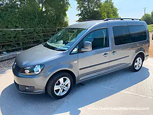 Used 2014 Volkswagen Caddy Maxi Life Grey - Interior and Exterior details 3