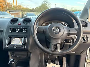 Used 2014 Volkswagen Caddy Maxi Startline White - Interior and Exterior details 18