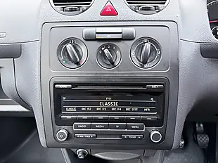 Used 2014 Volkswagen Caddy Maxi Trendline Silver - Interior and Exterior details 18