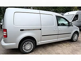 Used 2014 Volkswagen Caddy Maxi Trendline Silver - Interior and Exterior details 8