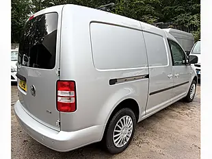 Used 2014 Volkswagen Caddy Maxi Trendline Silver - Interior and Exterior details 9