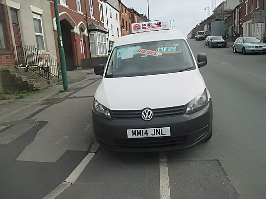 2014 Volkswagen Caddy Panel Van 2