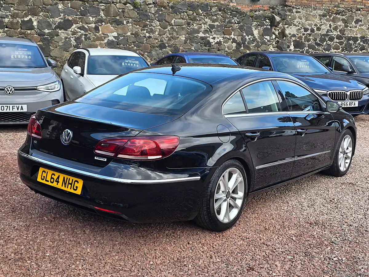 Used 2014 Volkswagen Cc Bluemotion Tech Black - Interior and Exterior details 18