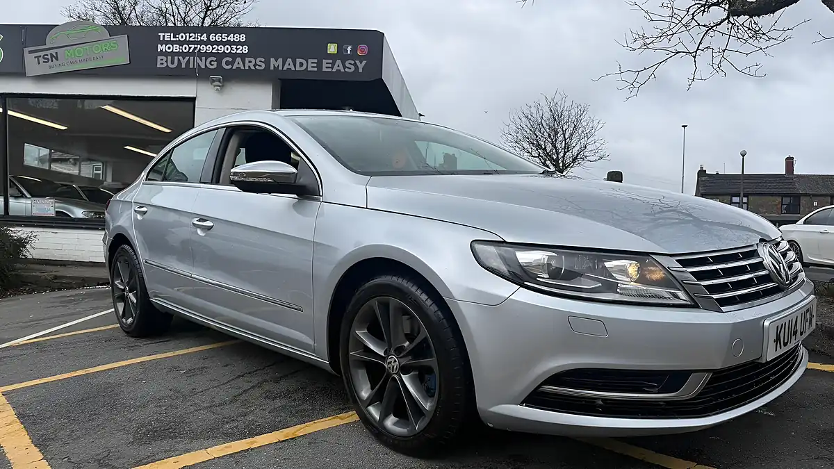 Used 2014 Volkswagen Cc Bluemotion Tech Silver - Interior and Exterior details 8