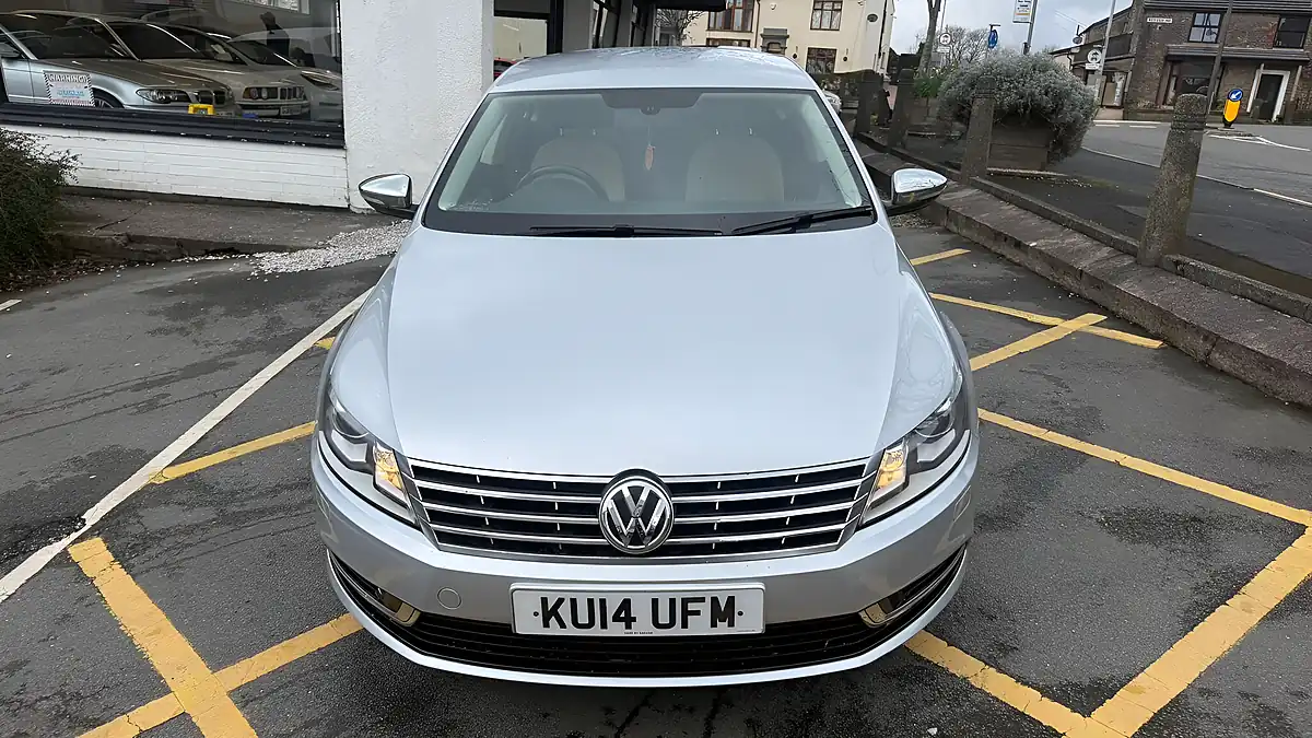 Used 2014 Volkswagen Cc Bluemotion Tech Silver - Interior and Exterior details 9