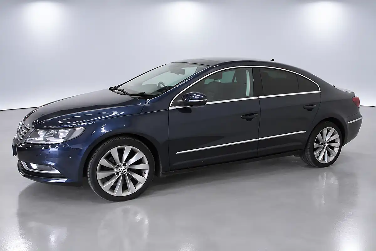 Used 2014 Volkswagen Cc GT Blue - Interior and Exterior details 4