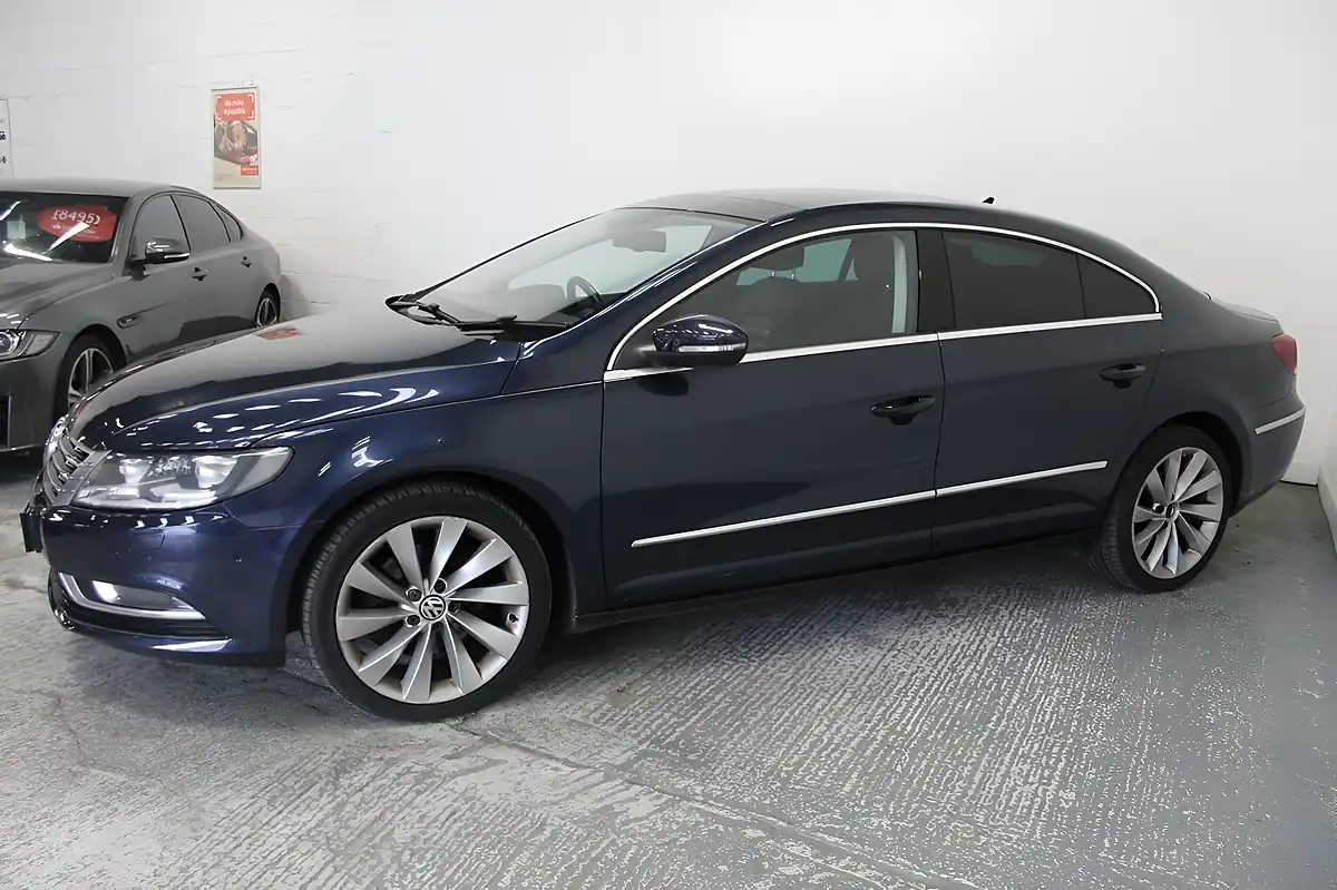 Used 2014 Volkswagen Cc GT Blue - Interior and Exterior details 4