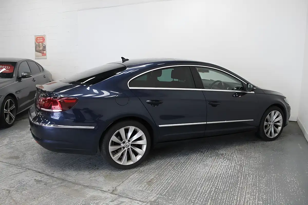 Used 2014 Volkswagen Cc GT Blue - Interior and Exterior details 8