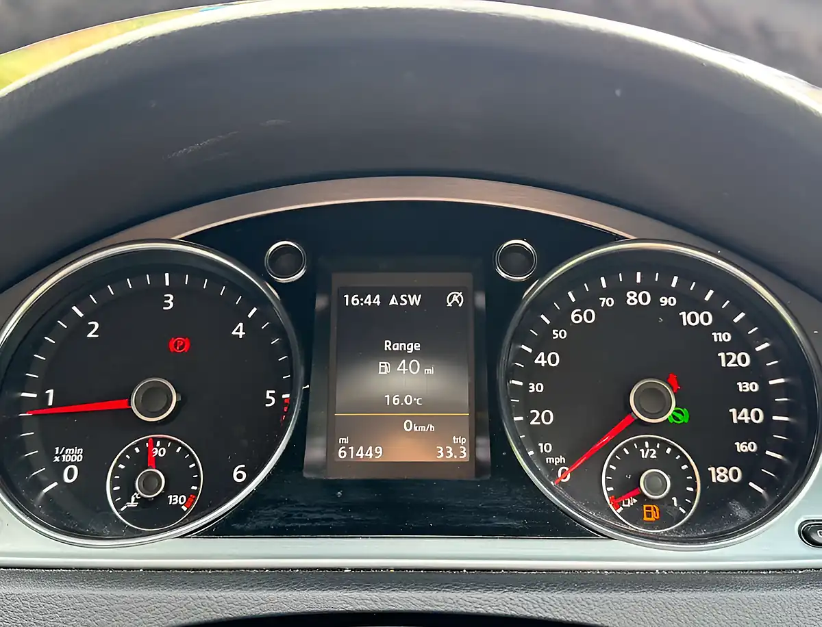Used 2014 Volkswagen Cc GT Bluemotion Technology Pure White - Interior and Exterior details 11
