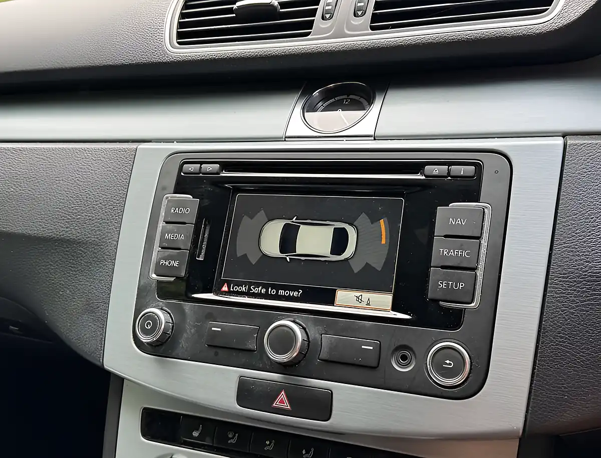 Used 2014 Volkswagen Cc GT Bluemotion Technology Pure White - Interior and Exterior details 13