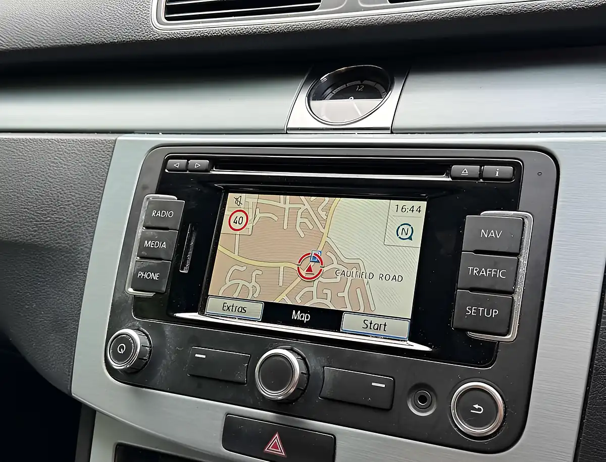 Used 2014 Volkswagen Cc GT Bluemotion Technology Pure White - Interior and Exterior details 14