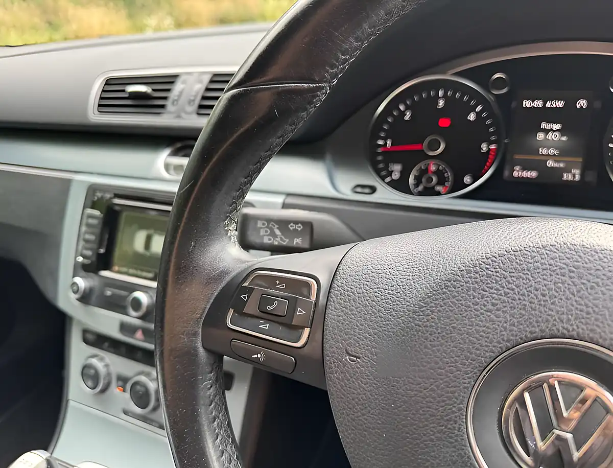 Used 2014 Volkswagen Cc GT Bluemotion Technology Pure White - Interior and Exterior details 16