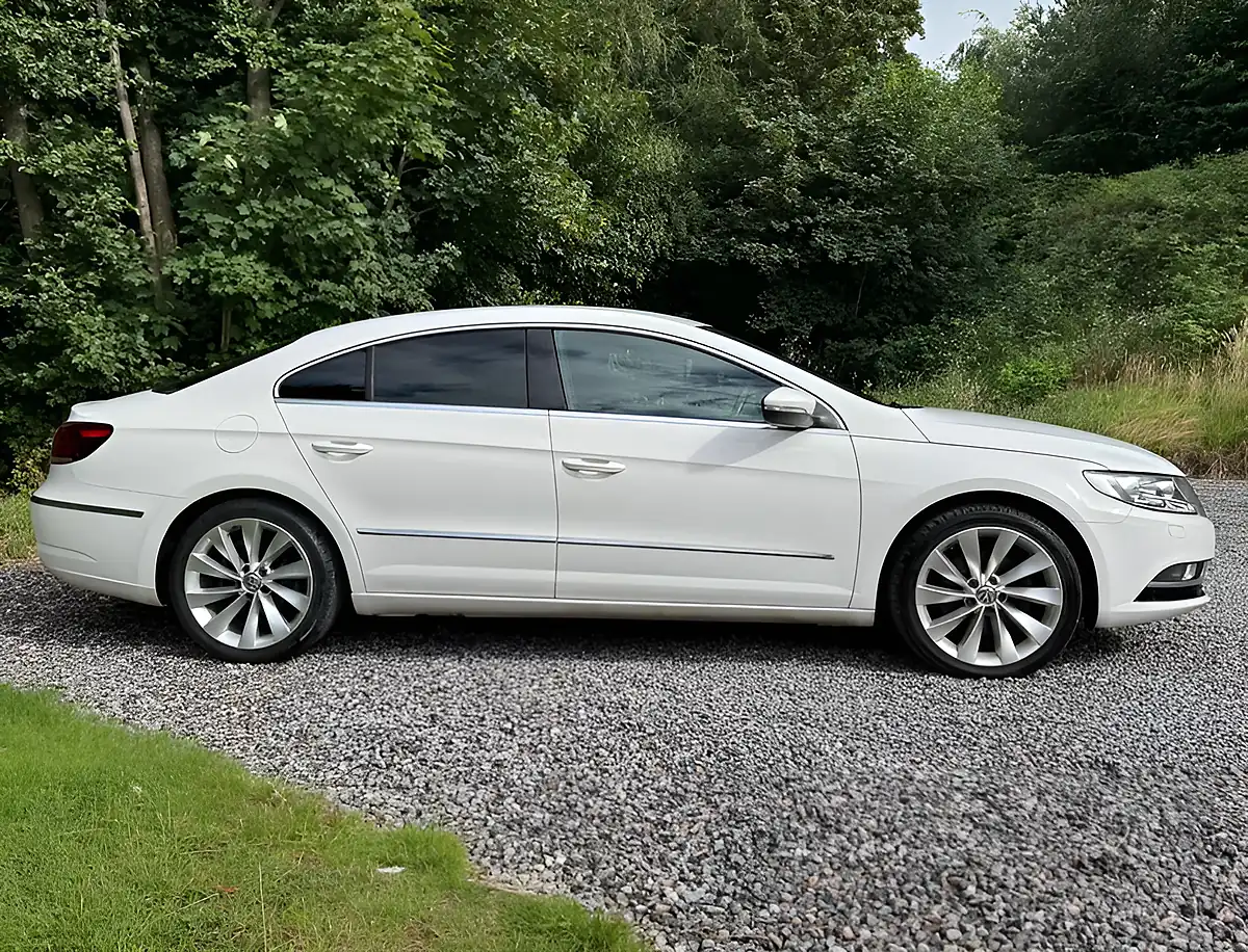 Used 2014 Volkswagen Cc GT Bluemotion Technology Pure White - Interior and Exterior details 2