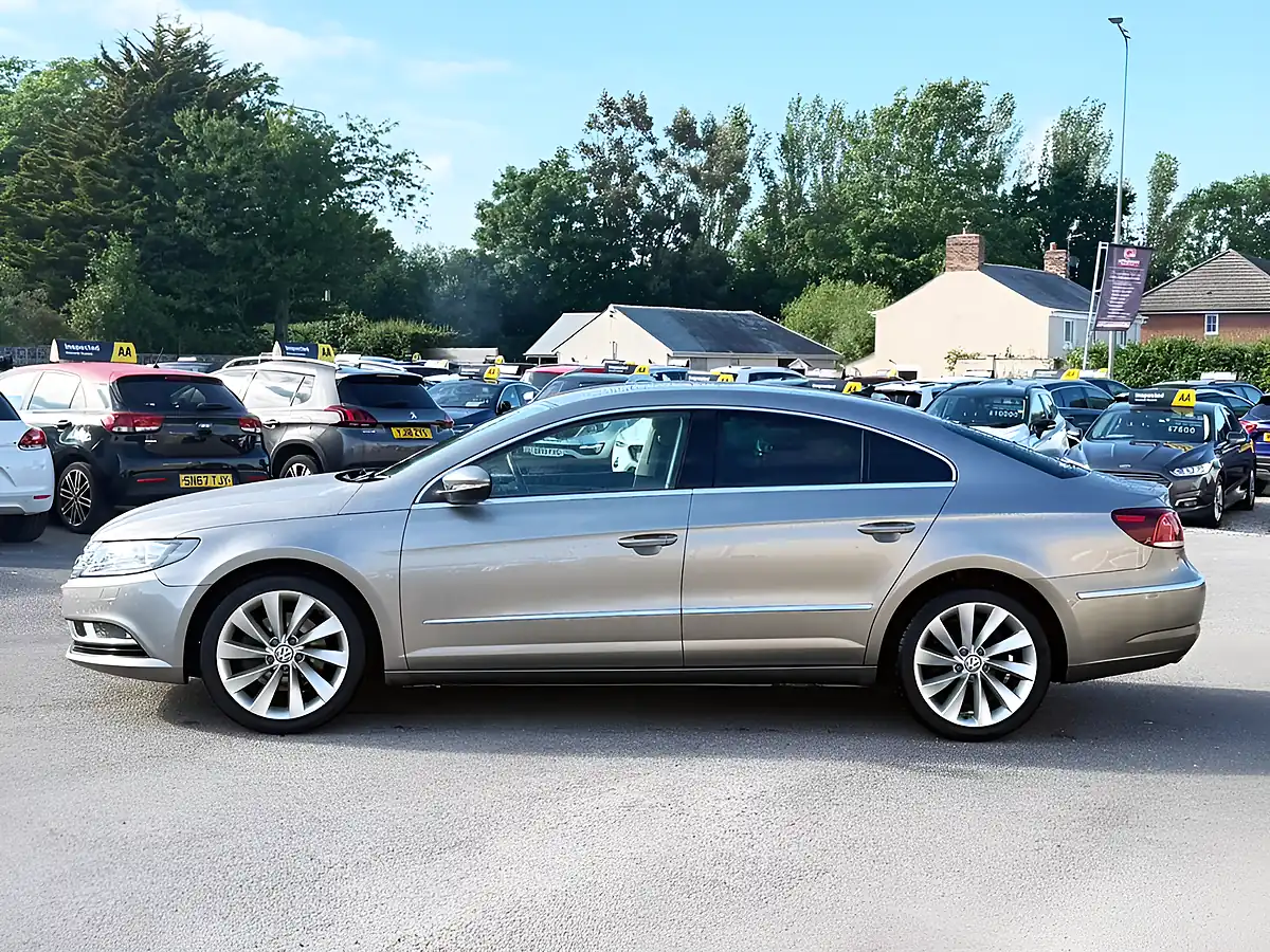 Used 2014 Volkswagen Cc GT Brown - Interior and Exterior details 14