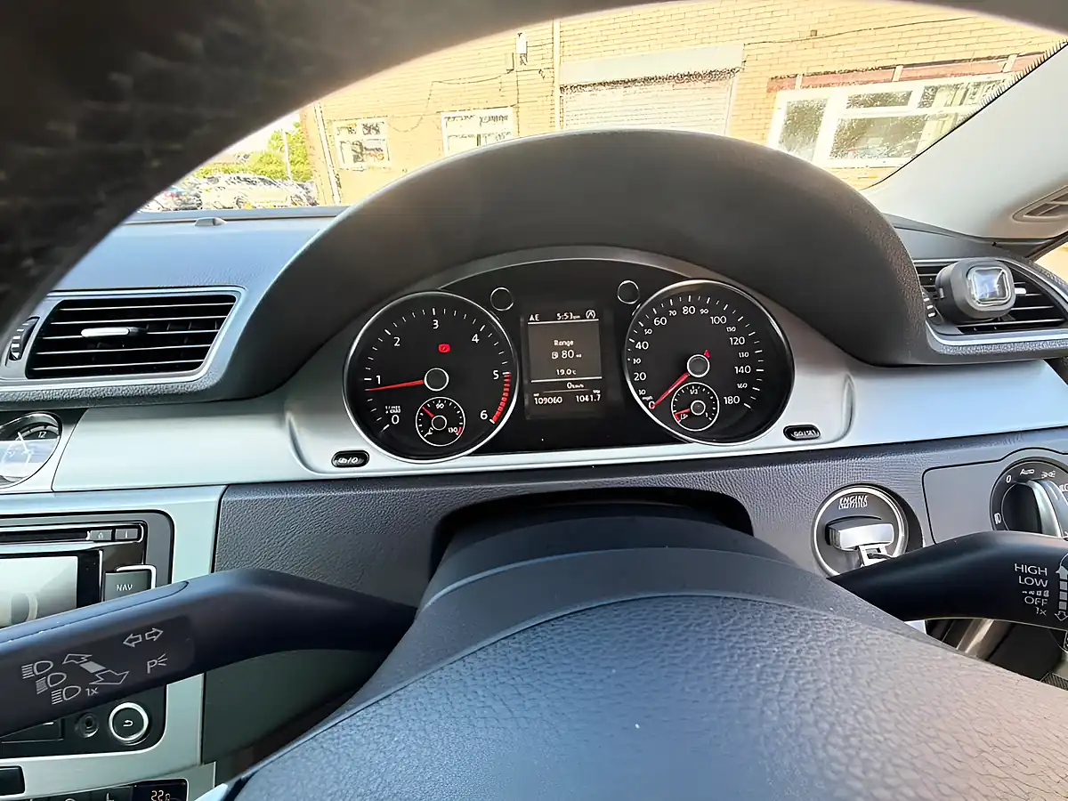 Used 2014 Volkswagen Cc GT Brown - Interior and Exterior details 20