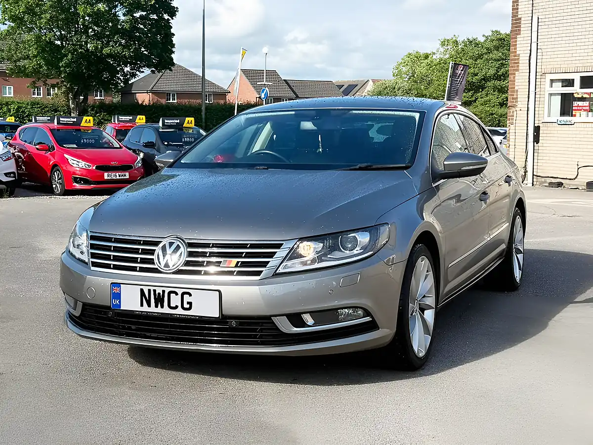 Used 2014 Volkswagen Cc GT Brown - Interior and Exterior details 5