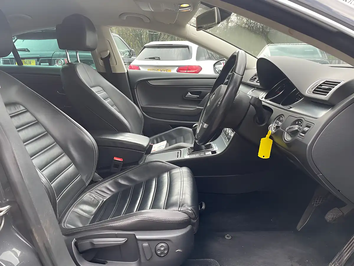 Used 2014 Volkswagen Cc GT Grey - Interior and Exterior details 11
