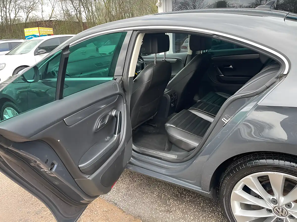 Used 2014 Volkswagen Cc GT Grey - Interior and Exterior details 14