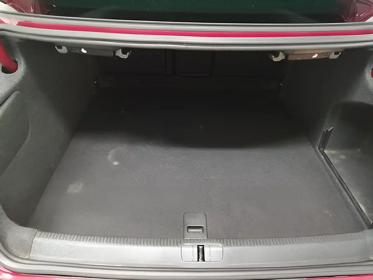 Used 2014 Volkswagen Cc GT Red - Interior and Exterior details 15