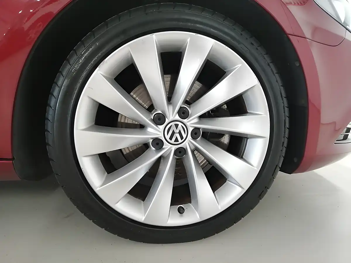 Used 2014 Volkswagen Cc GT Red - Interior and Exterior details 19
