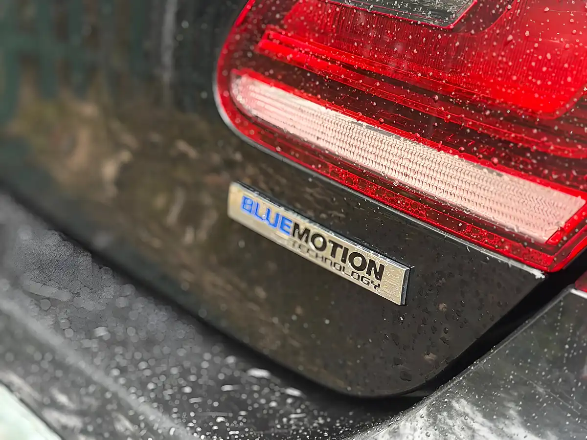 Used 2014 Volkswagen Cc R-Line Black - Interior and Exterior details 12