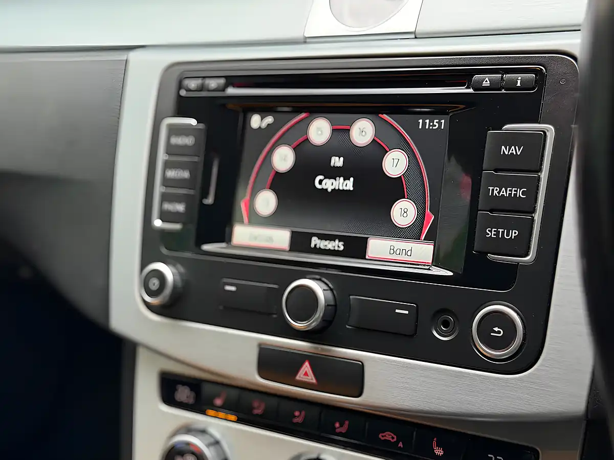 Used 2014 Volkswagen Cc R-Line Black - Interior and Exterior details 16