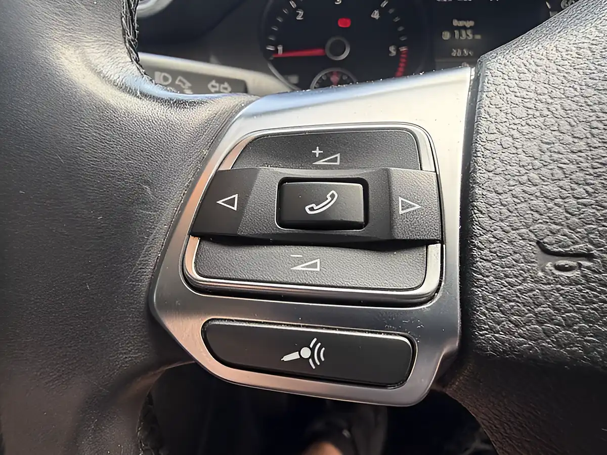 Used 2014 Volkswagen Cc R-Line Blue - Interior and Exterior details 18
