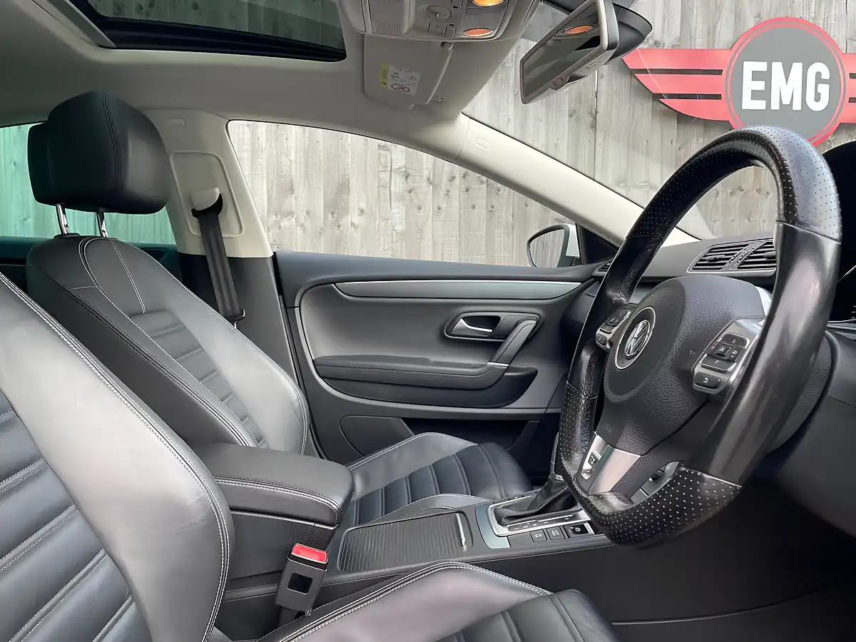 Used 2014 Volkswagen Cc R-Line White - Interior and Exterior details 18
