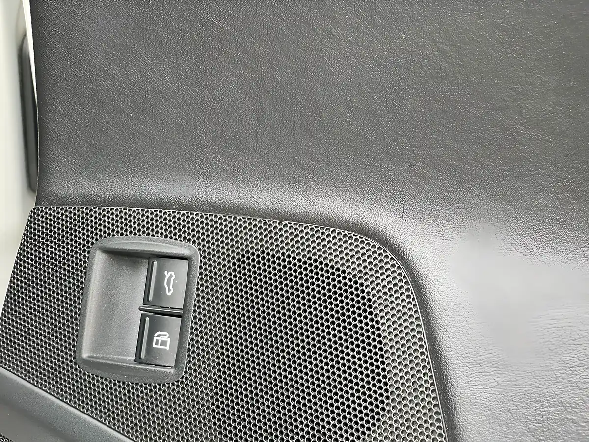 Used 2014 Volkswagen Cc R-Line White - Interior and Exterior details 6
