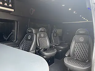 Used 2014 Volkswagen Crafter CR35 H/R P/V Grey/Black - Interior and Exterior details 9