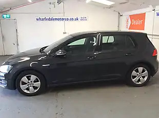 Used 2014 Volkswagen Golf Bluemotion Euro 5 Grey - Interior and Exterior details 3