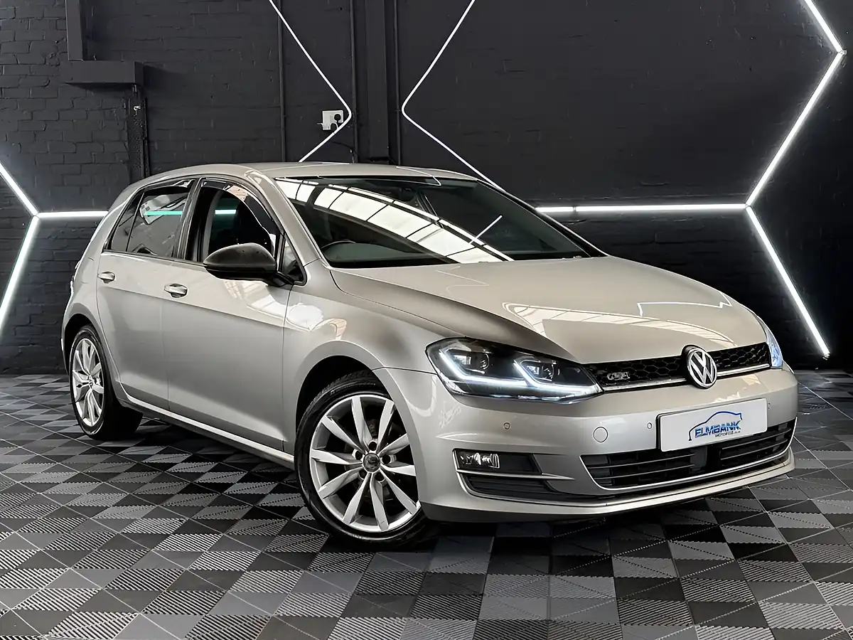 Used 2014 Volkswagen Golf Bluemotion Tech GT - Interior and Exterior details 14