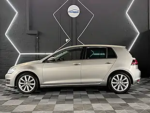 Used 2014 Volkswagen Golf Bluemotion Tech GT - Interior and Exterior details 3