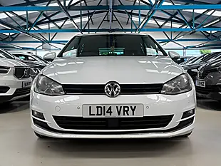 Used 2014 Volkswagen Golf Bluemotion Tech GT White - Interior and Exterior details 2