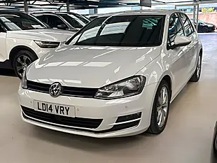 Used 2014 Volkswagen Golf Bluemotion Tech GT White - Interior and Exterior details 4