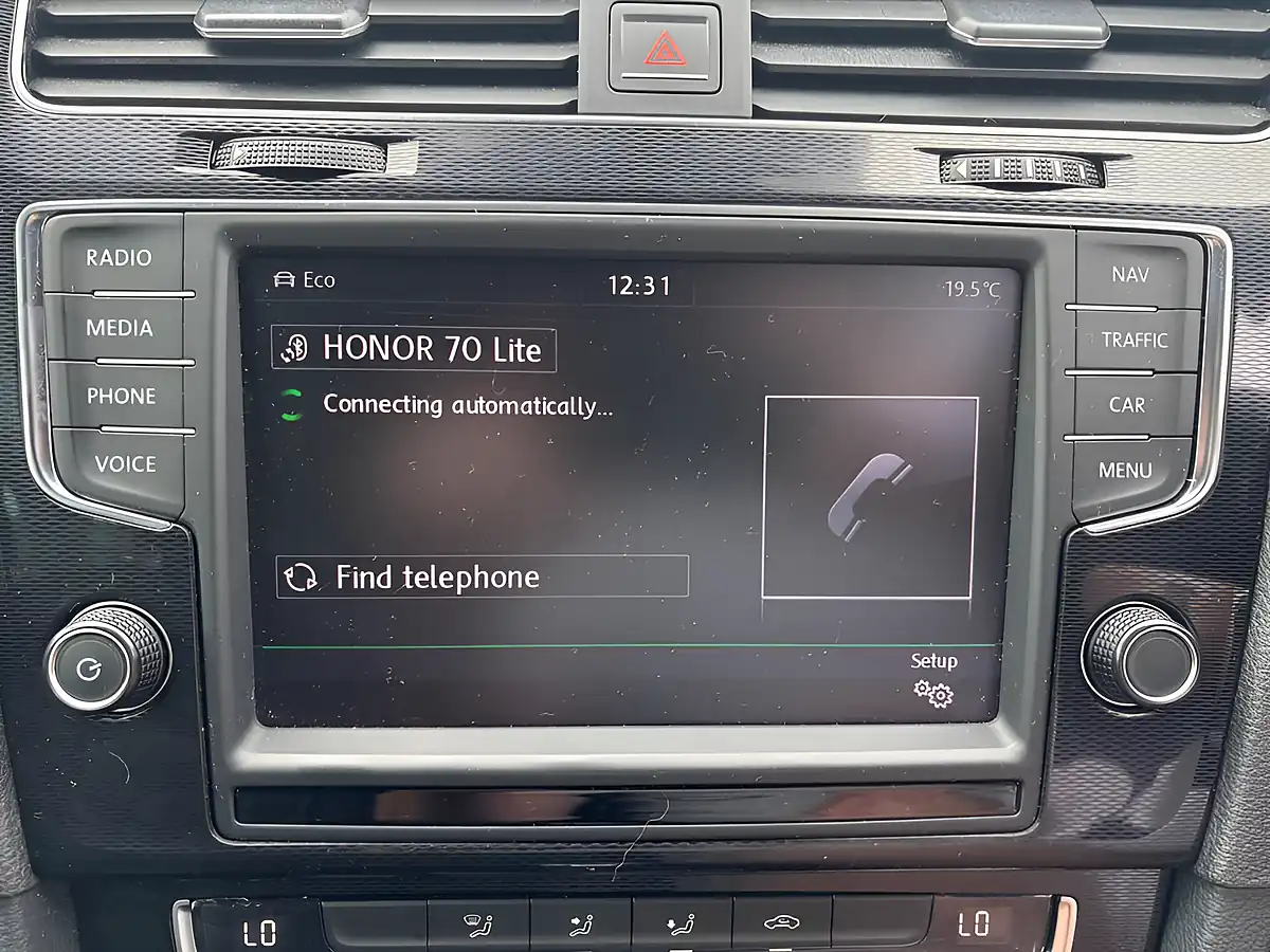 Used 2014 Volkswagen Golf Bluemotion Tech Gtd Grey - Interior and Exterior details 19