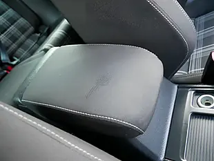 Used 2014 Volkswagen Golf Bluemotion Tech Gtd White - Interior and Exterior details 17