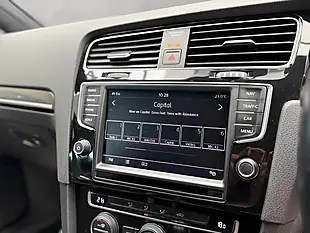 Used 2014 Volkswagen Golf Bluemotion Tech R 4Motion White - Interior and Exterior details 15