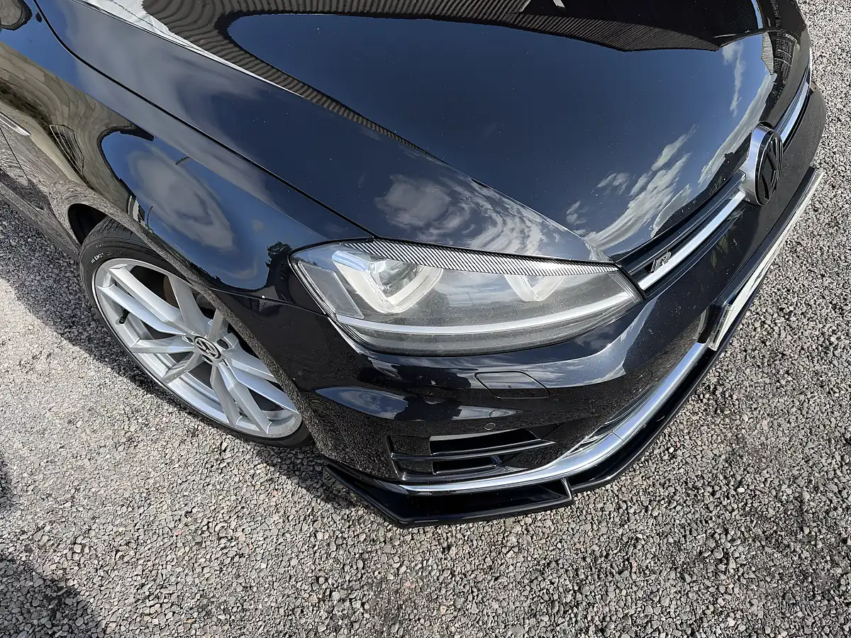 Used 2014 Volkswagen Golf Bluemotion Tech R Black - Interior and Exterior details 2