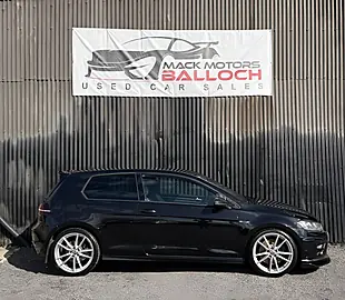 Used 2014 Volkswagen Golf Bluemotion Tech R Black - Interior and Exterior details 4