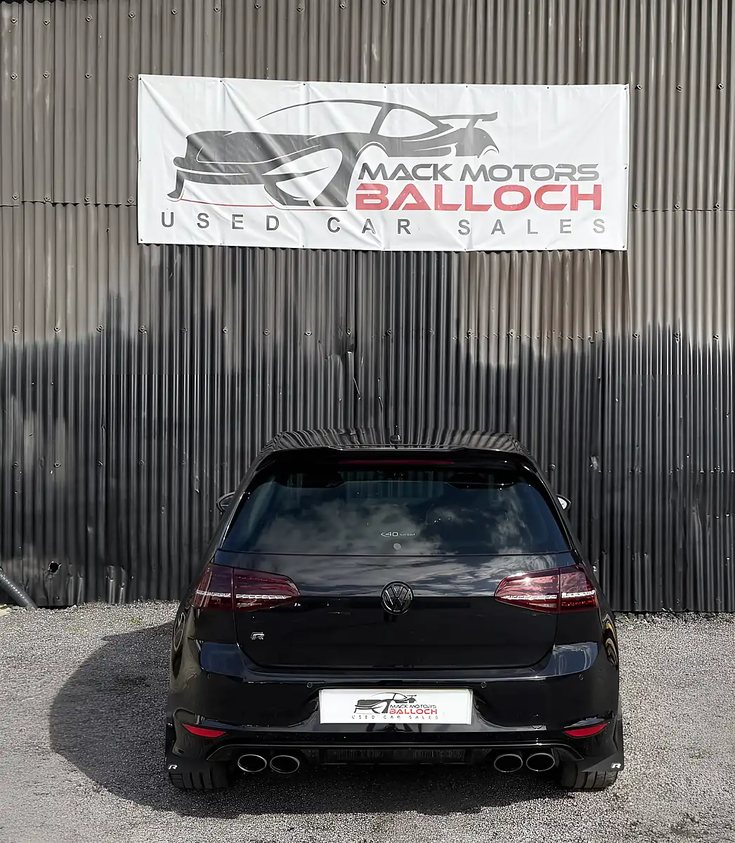 Used 2014 Volkswagen Golf Bluemotion Tech R Black - Interior and Exterior details 6